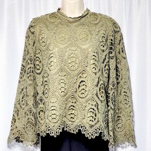 Ultra Pink Sage Crochet Lacey Scalloped Bell Sleeve & Lined Pop Over Blouse (L)